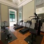 Palazzo Lomellini Historic Retreat By M3trocubo - Elegant Near Aquarium & Via Garibaldi *