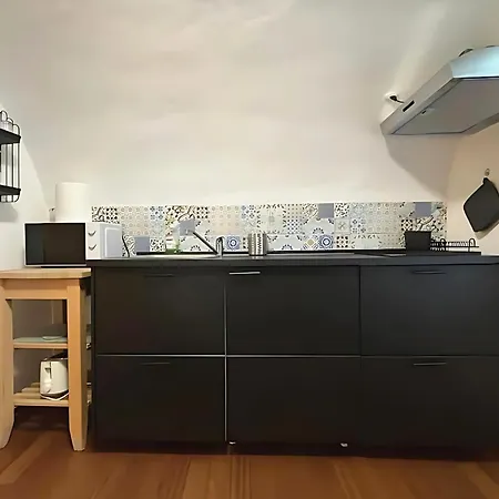 Διαμέρισμα Palazzo Lomellini Historic Retreat By M3trocubo