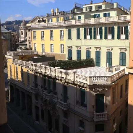 Apartamento Palazzo Lomellini Historic Retreat By M3trocubo - Elegant Near Aquarium & Via Garibaldi